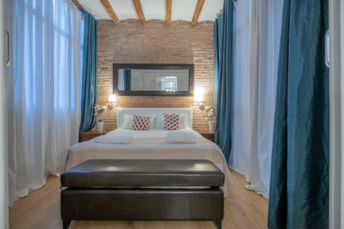 Exclusive 2 Bedroom Apartment In The City Center Barcelona Exteriér fotografie